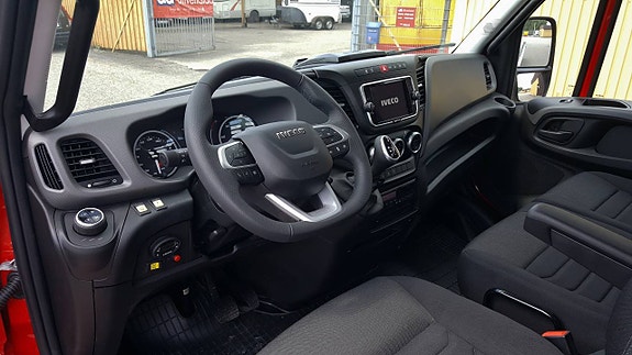 Iveco Daily 70C18 Fullutrustad Bärgningsbil Flakbärgare 7 of 12