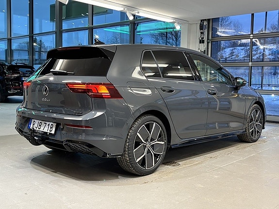 Volkswagen Golf-Serie 6 of 18