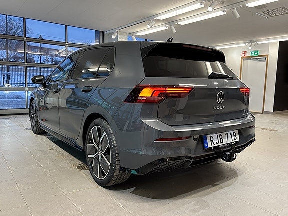 Volkswagen Golf-Serie 4 of 18