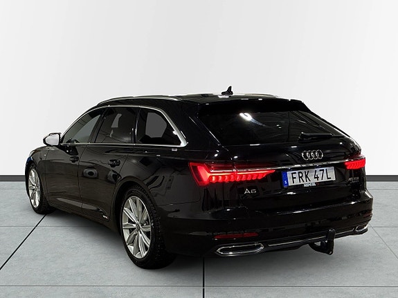 Audi A6 4 of 5