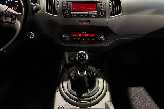 Kia Sportage 12 of 16