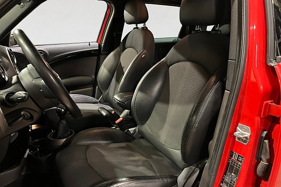 MINI Countryman Cooper 3 of 5