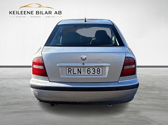 Skoda Octavia 6 of 18