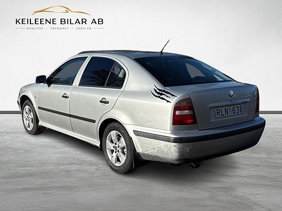 Skoda Octavia 8 of 18