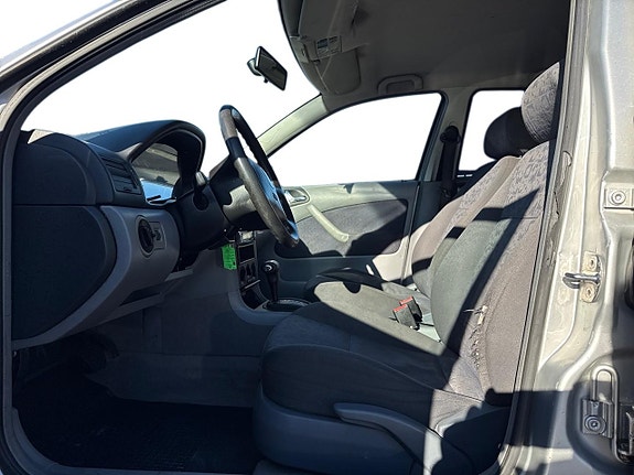 Skoda Octavia 13 of 18