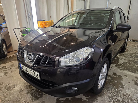 Nissan Qashqai+2 3 of 5