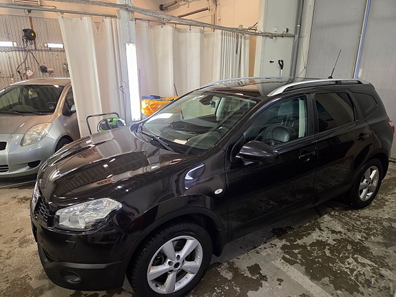 Nissan Qashqai+2 5 of 5