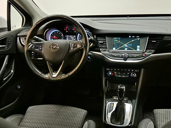 Opel Astra 9 of 22