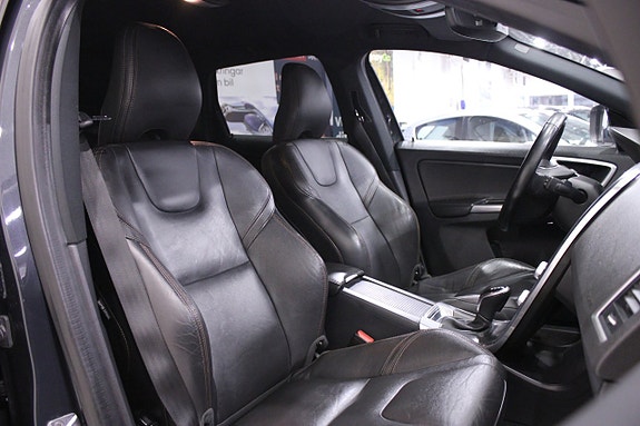 Volvo XC60 18 of 28