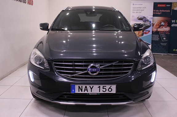 Volvo XC60 9 of 28