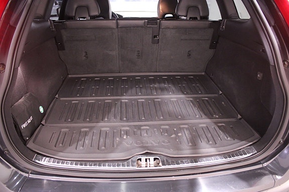 Volvo XC60 21 of 28