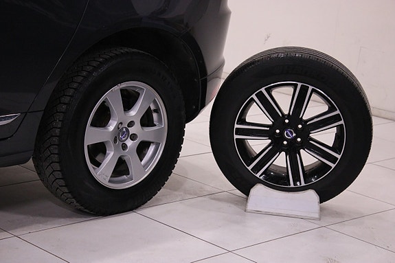 Volvo XC60 28 of 28