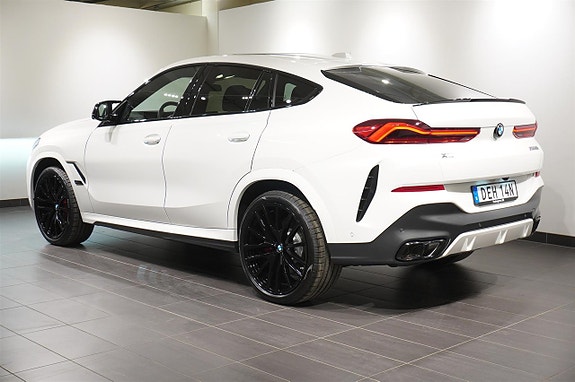 BMW X6 3 of 20