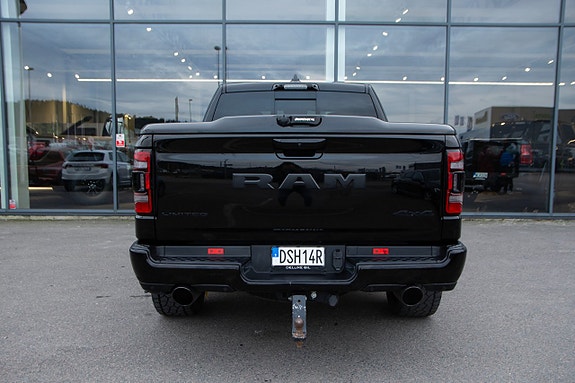 RAM 1500 7 of 15