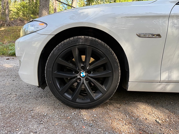 BMW 520d 11 of 17