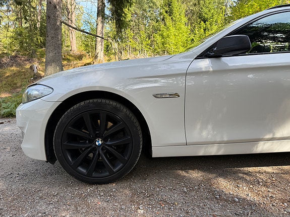 BMW 520d 14 of 17