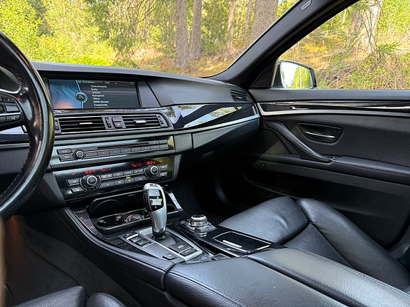 BMW 520d 5 of 17