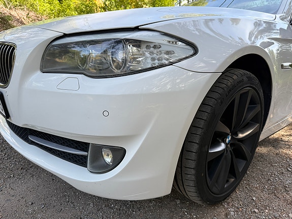 BMW 520d 16 of 17