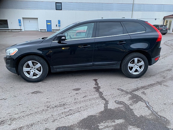 Volvo XC60 7 of 24
