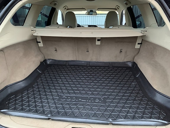 Volvo XC60 15 of 24
