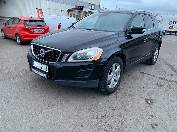 Volvo XC60 6 of 24