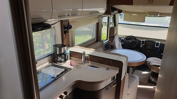 Hymer B 704 SL 6 of 10