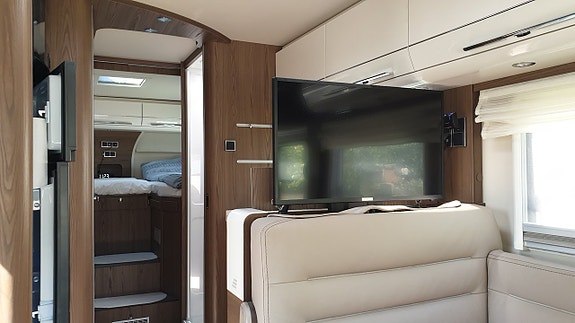 Hymer B 704 SL 9 of 10