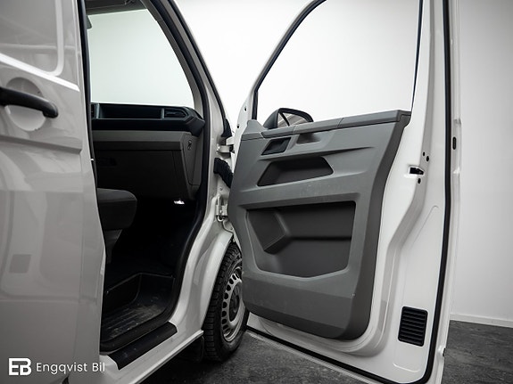Volkswagen Transporter 20 of 28