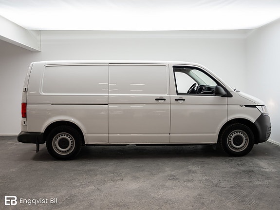 Volkswagen Transporter 8 of 28