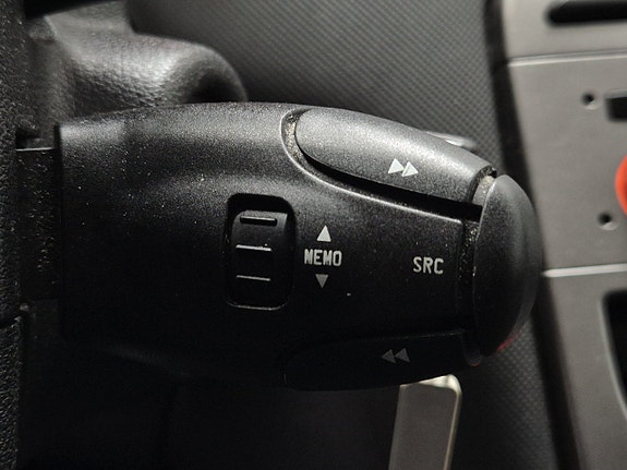 Peugeot 308 16 of 25