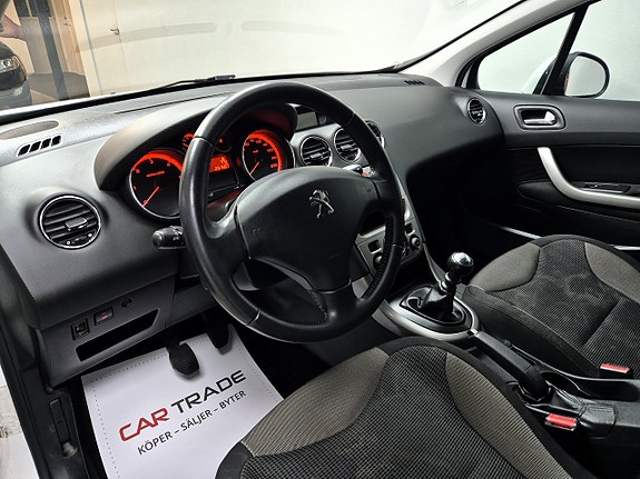 Peugeot 308 12 of 25
