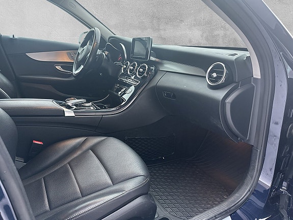 Mercedes-Benz C200 d 8 of 11