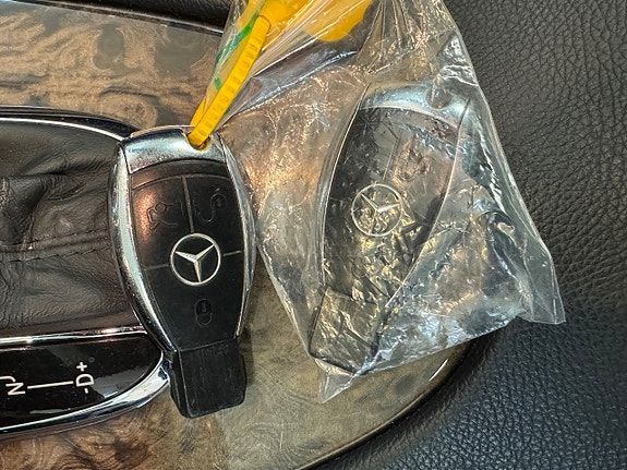 Mercedes-Benz CLK200 17 of 25