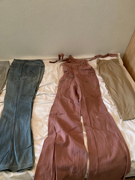 Product image 27 of 77