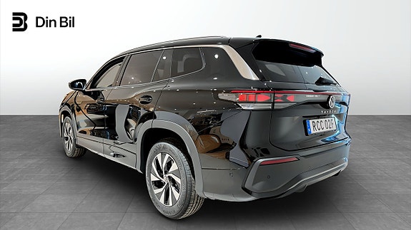 Volkswagen Tayron 4 of 4