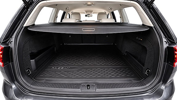 Volkswagen Passat Alltrack 13 of 23
