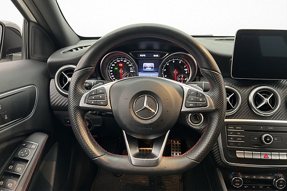 Mercedes-Benz A180 10 of 21