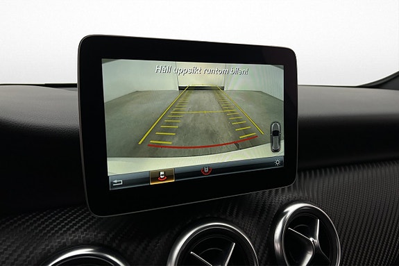 Mercedes-Benz A180 14 of 21