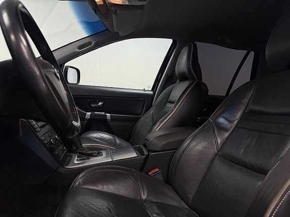 Volvo XC90 - 13