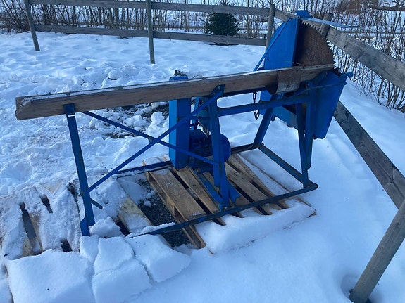 Vedkap Faxe med elmotor