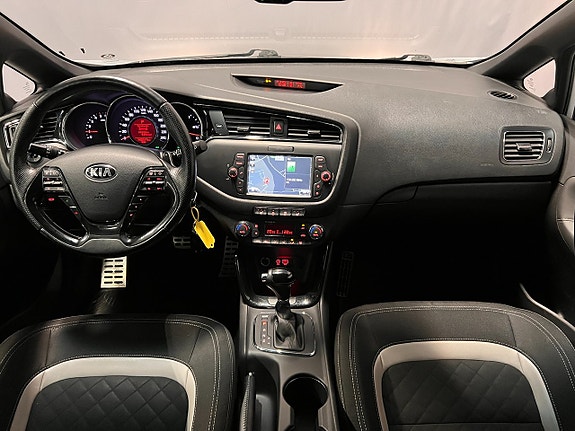 Kia Ceed 17 of 24