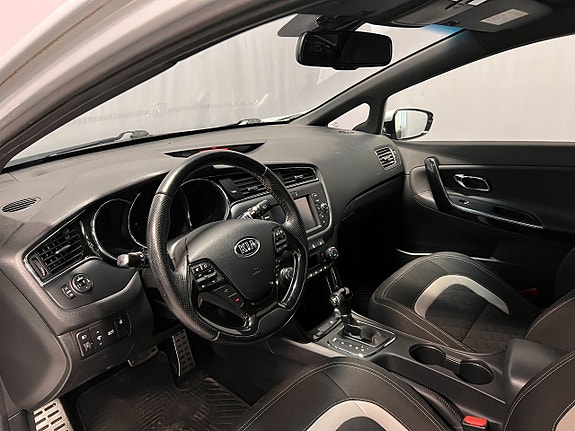 Kia Ceed 9 of 24