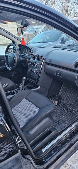 Mercedes-Benz A150 11 of 12
