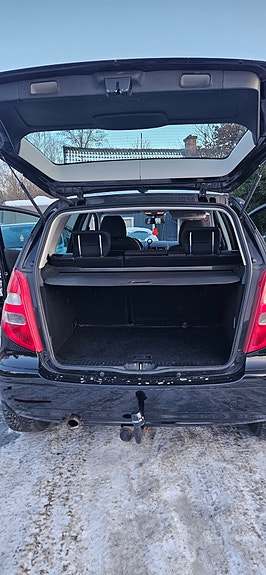 Mercedes-Benz A150 5 of 12