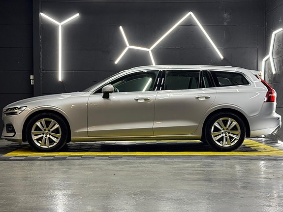 Volvo V60 4 of 27