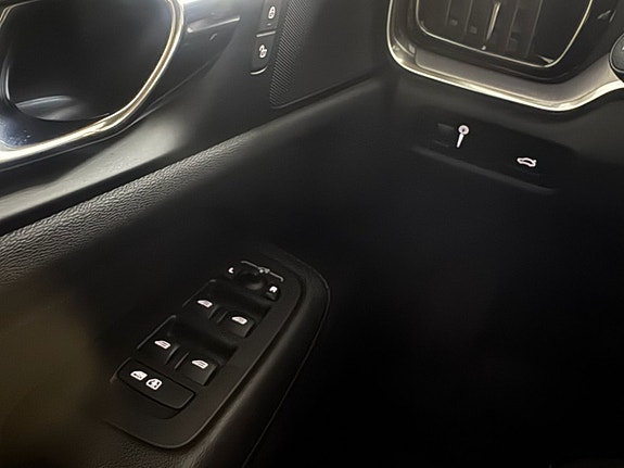 Volvo V60 9 of 27