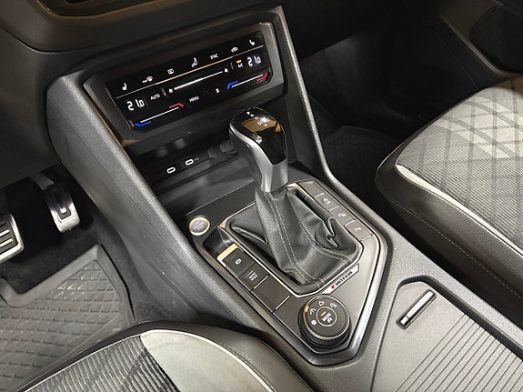 Volkswagen Tiguan Allspace 11 of 27