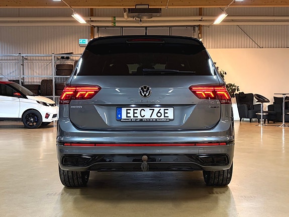 Volkswagen Tiguan Allspace 16 of 27