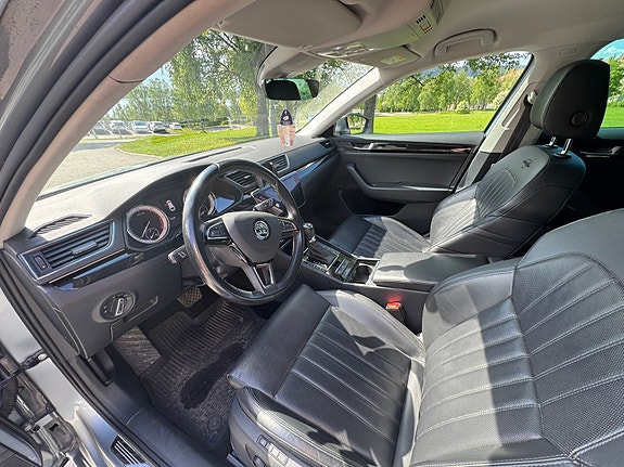 Skoda Superb 5 of 5