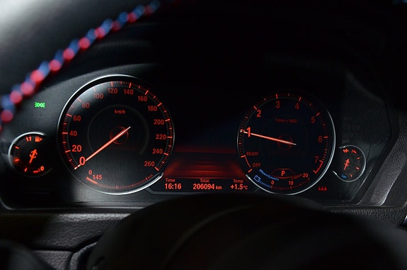 BMW 330i 20 of 21